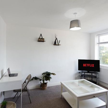 Spacious Home Close To City Centre Location Leeds  Exteriér fotografie