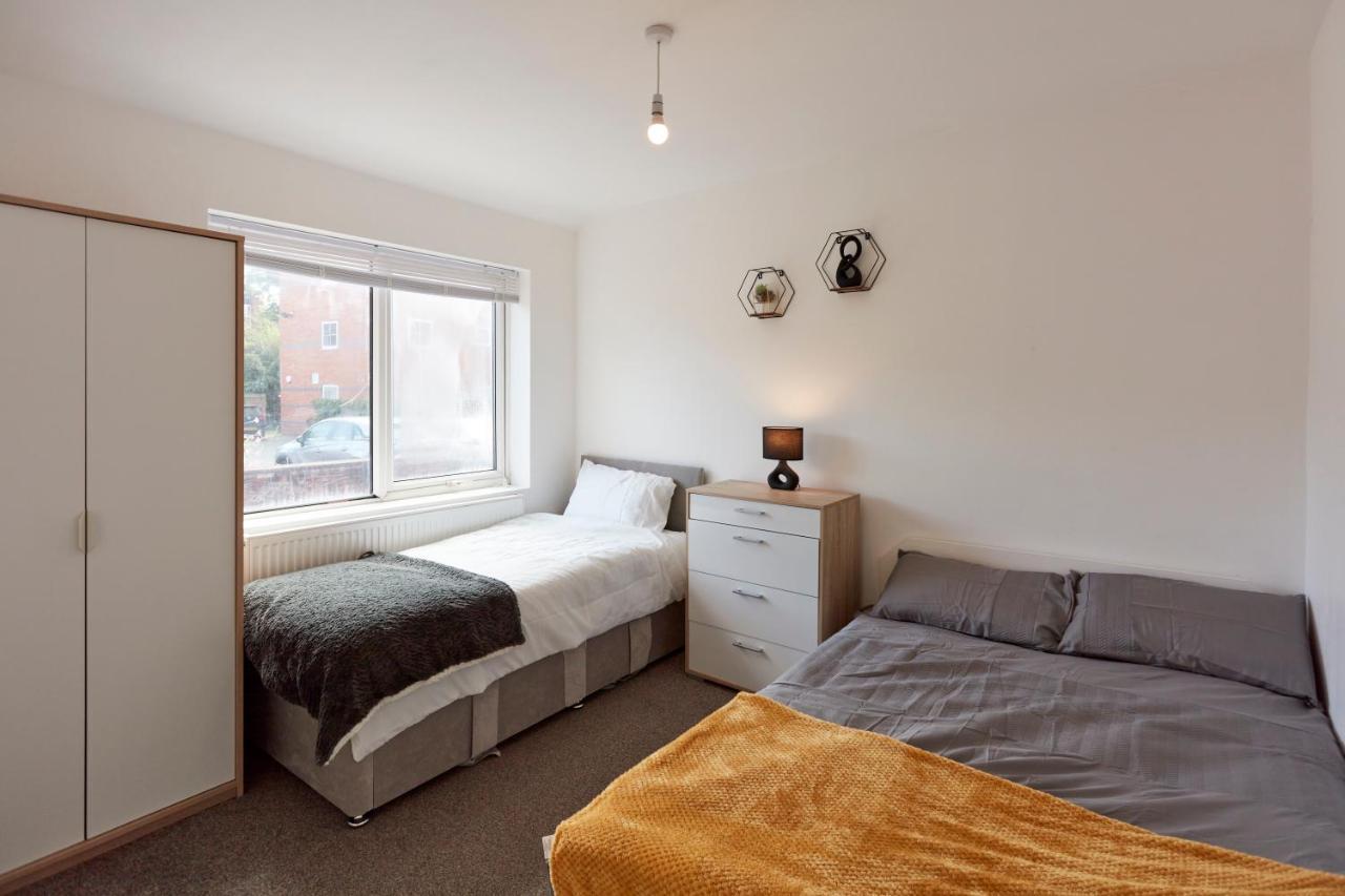 Spacious Home Close To City Centre Location Leeds  Exteriér fotografie