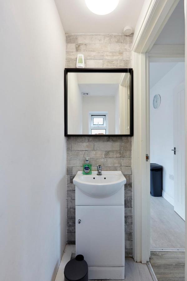 Spacious Home Close To City Centre Location Leeds  Exteriér fotografie